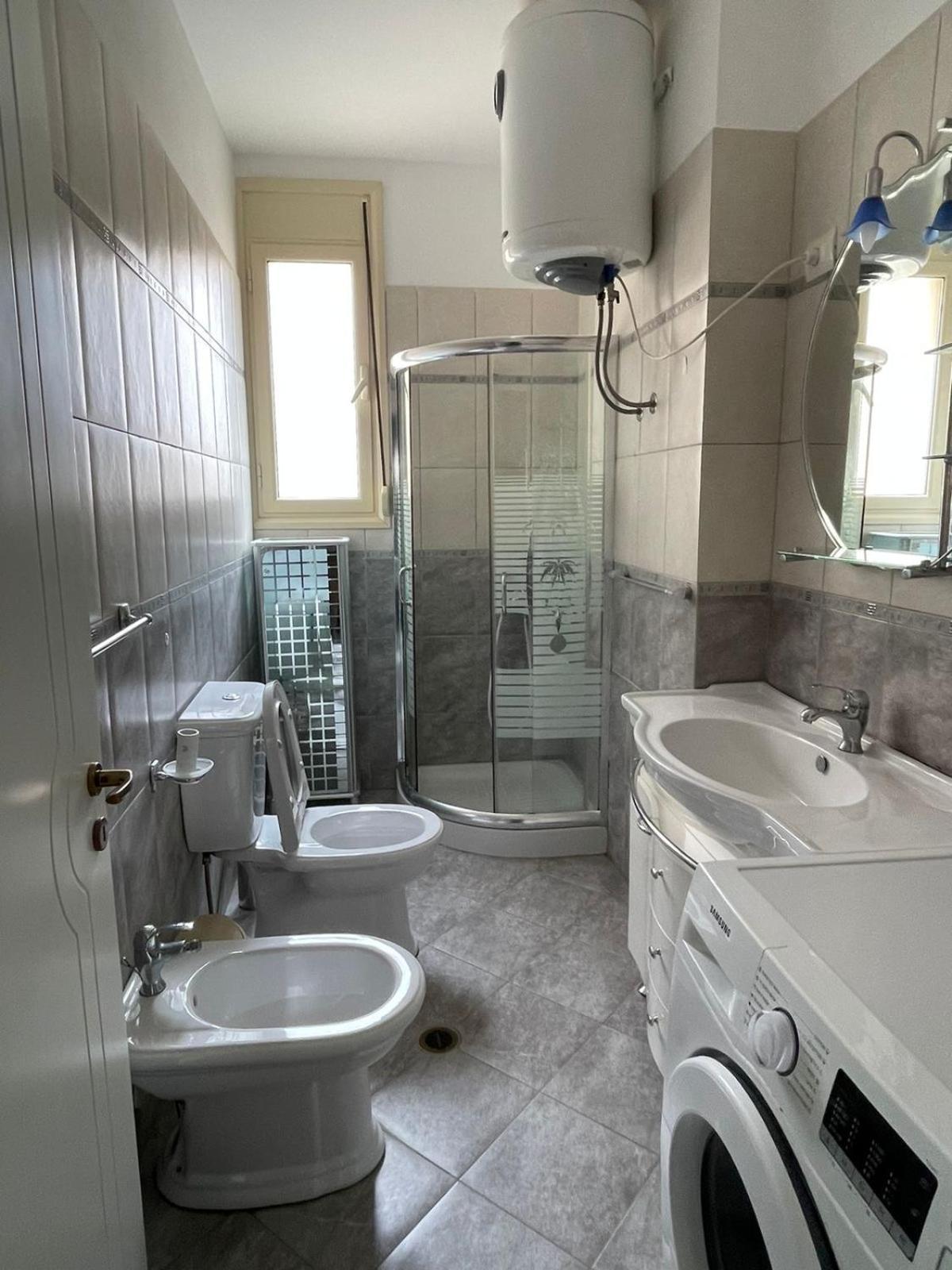 Visar Apartments Vlorë 외부 사진