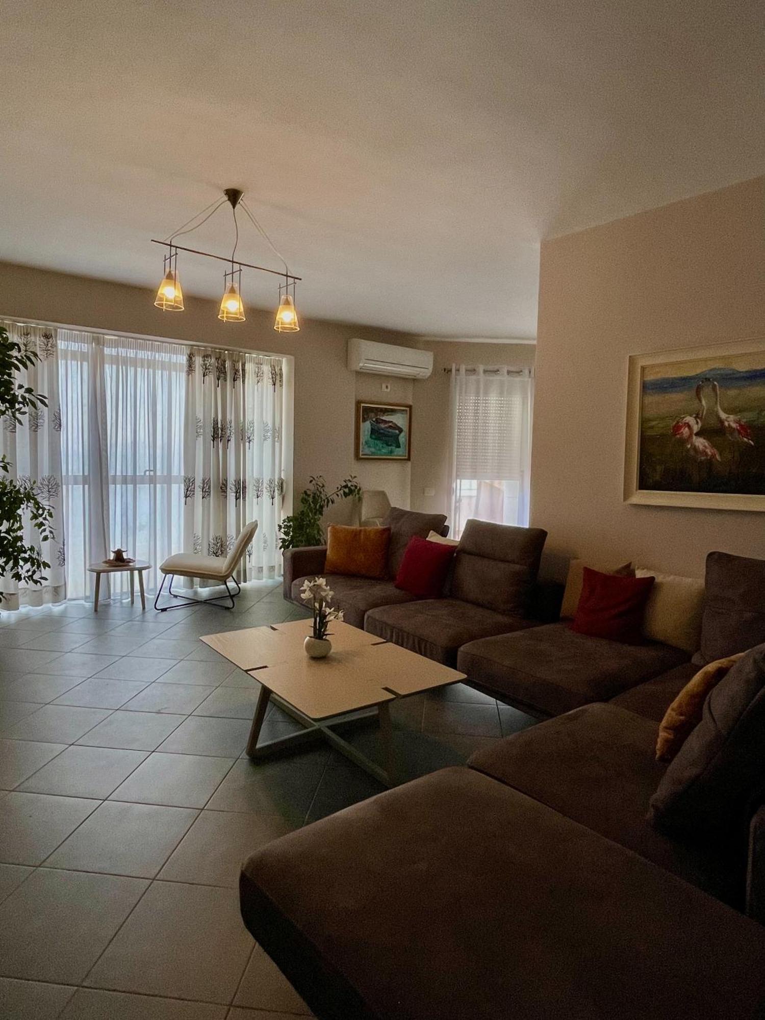 Visar Apartments Vlorë 외부 사진
